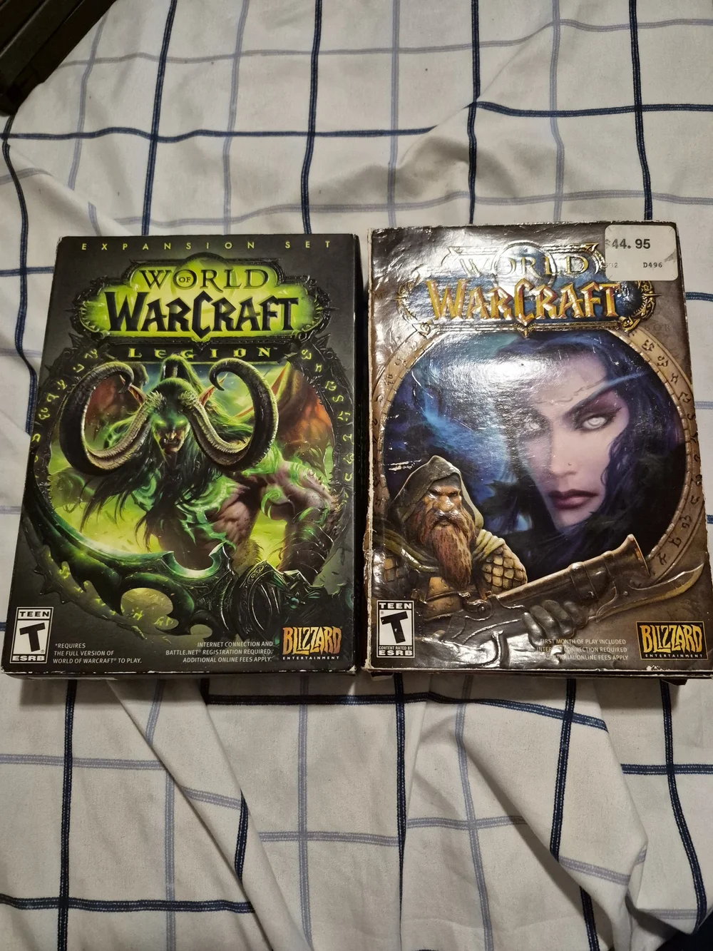 Blizzard World of Warcraft Collector's PC Game Box Set - Black & Green